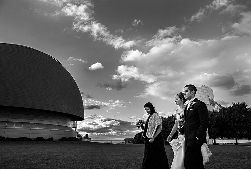 zMJ_great_lakes_science_center_wedding_01