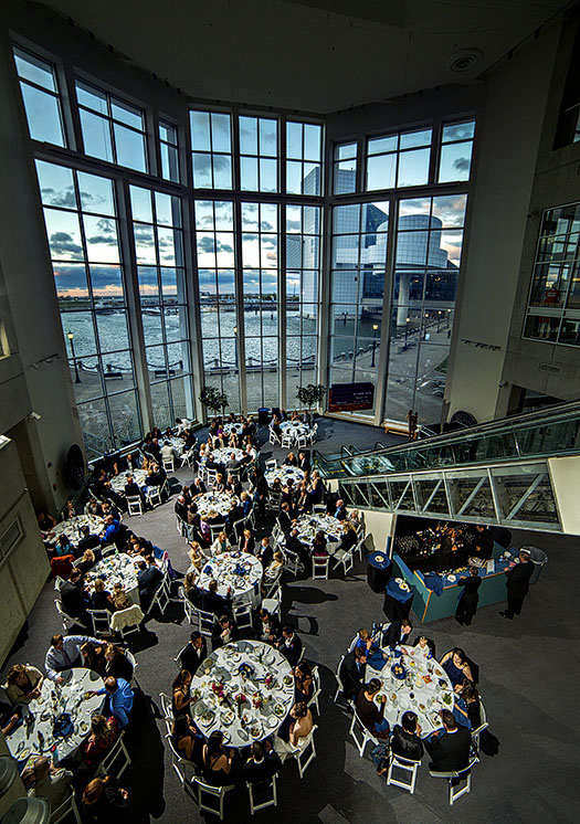 zMJ_great_lakes_science_center_wedding_02