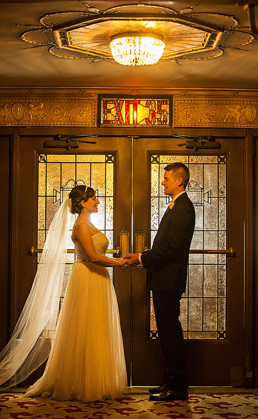 MD-state-theater-cleveland-wedding-photograpy-10