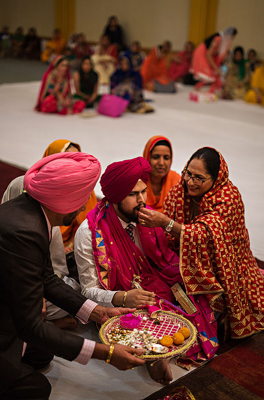 Indian-engagement-sikh-engagement-cleveland-wedding-photographer-scott-shaw-photography-27
