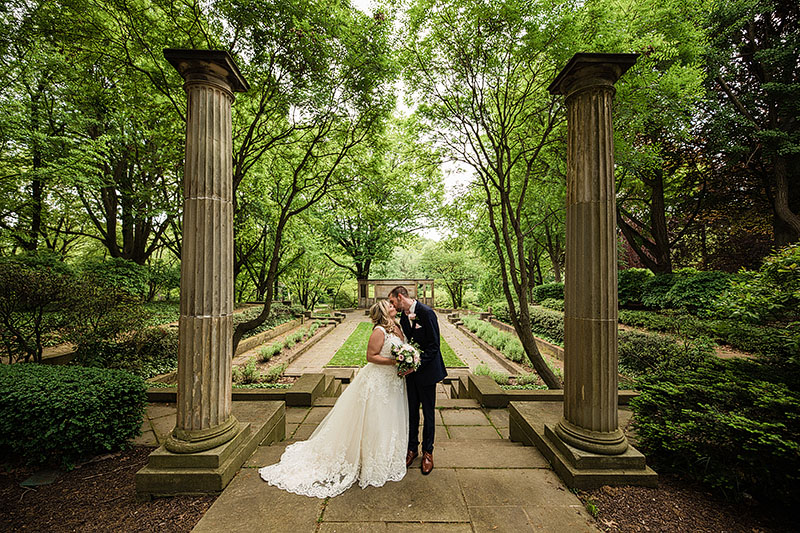 Tudor-Arms-Hotel-Doubletree-Wedding-Cleveland-wedding-photography-15